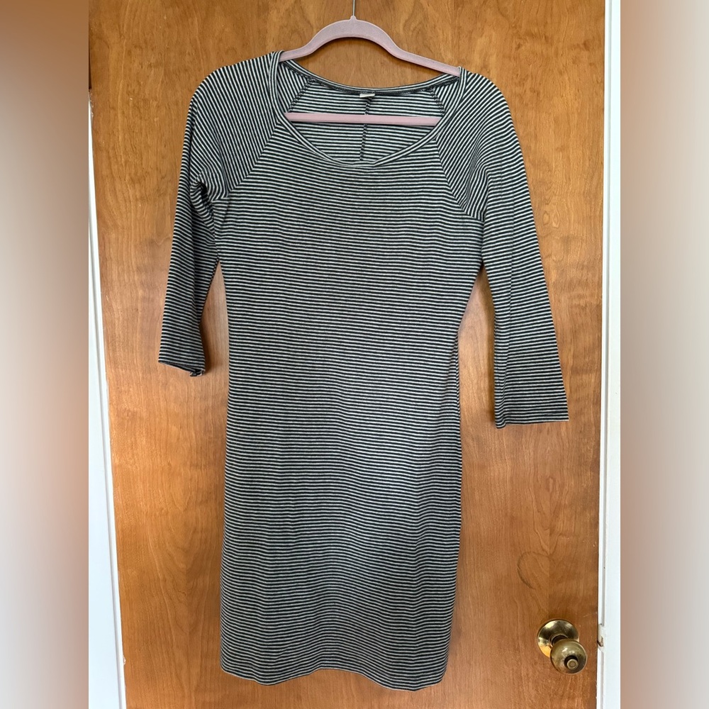 Old Navy Women’s Striped Dress
